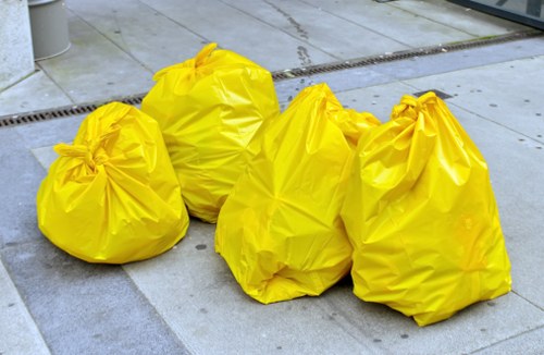 Residential rubbish removal in Hoxton