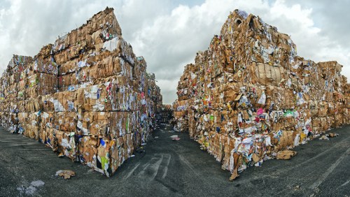 Choosing the right rubbish removal service in Hoxton